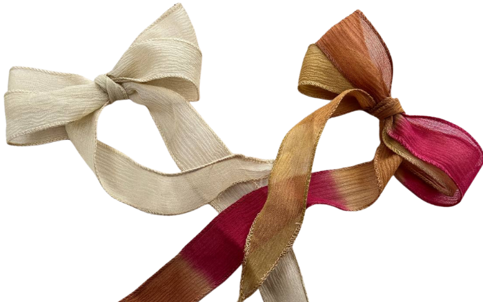 Seidenbänder verjüngen sich