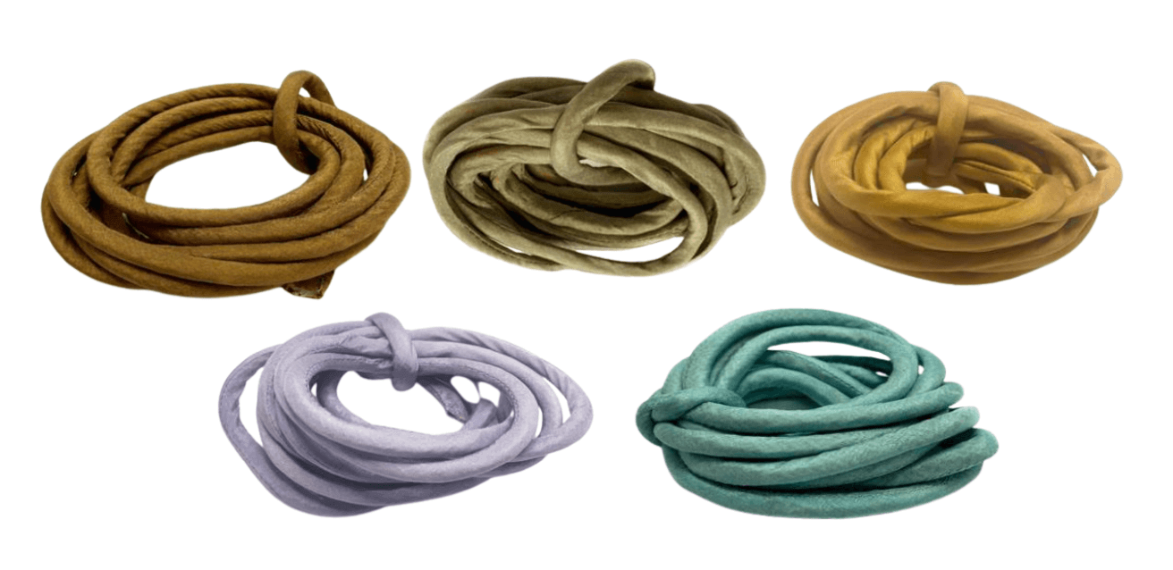 Seidenkordeln mit Einlagen