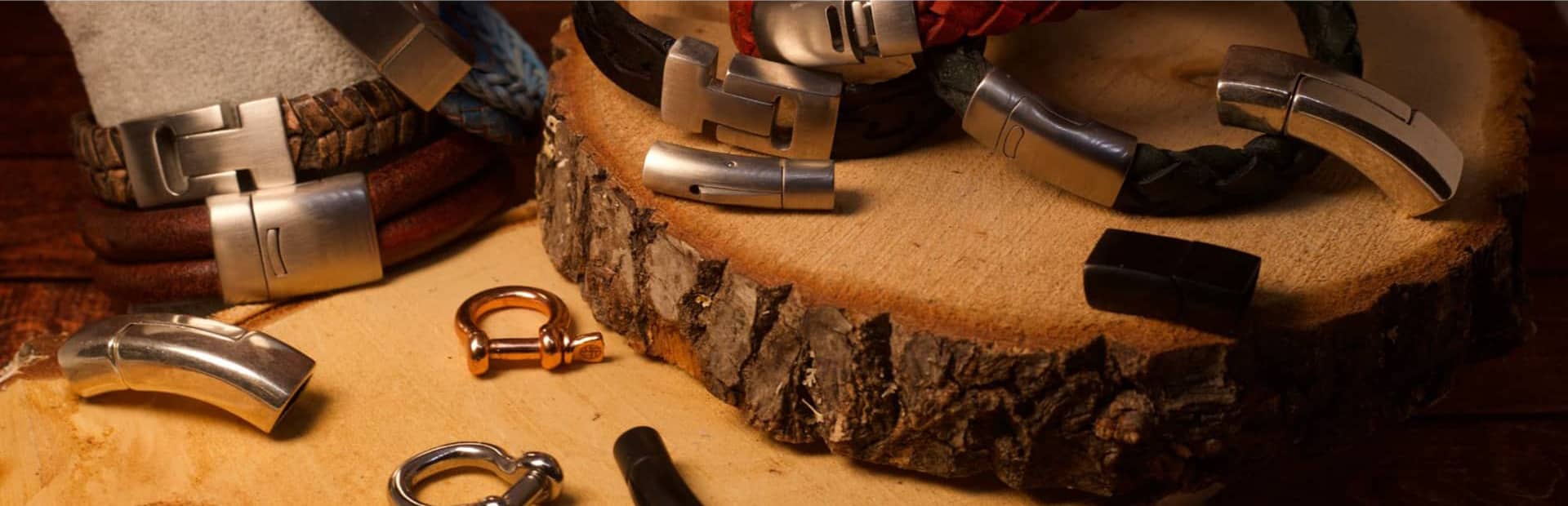 LEATHER COMPONENTS: ALL KINDS OF CLASPS THAT YOUR BUSINESS NEEDS